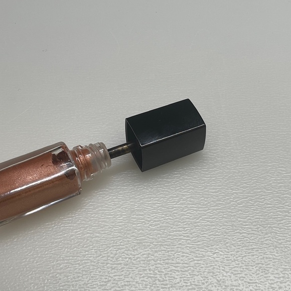 CHANEL Ombre Premiere Laque Longwear Metallic Liquid Eyeshadow 24 RISING SUN - Picture 5 of 5